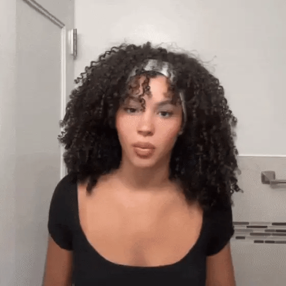DropVibeHub™ CURL BRUSH