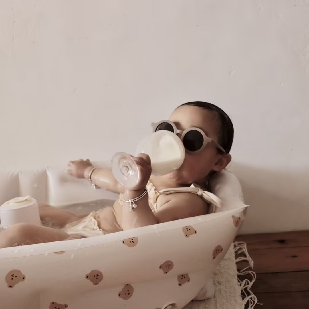 DropVibeHub™ Inflatable Baby Bath